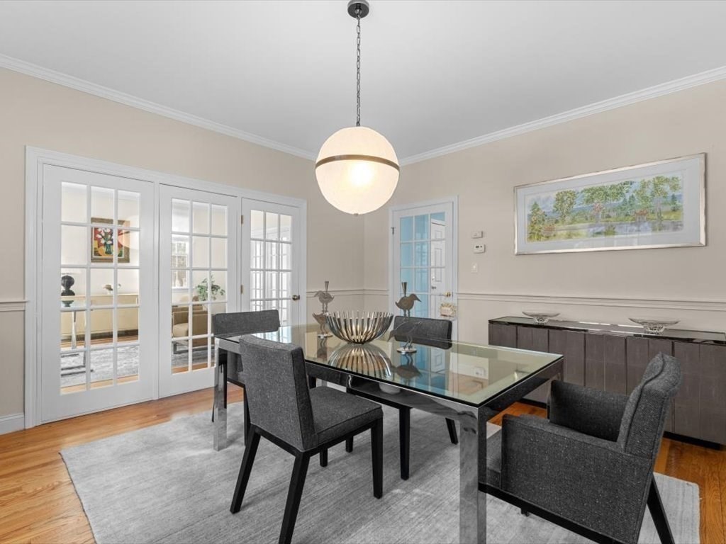 24 Moseley Avenue Needham, MA 02492 - Photo 5 of 41