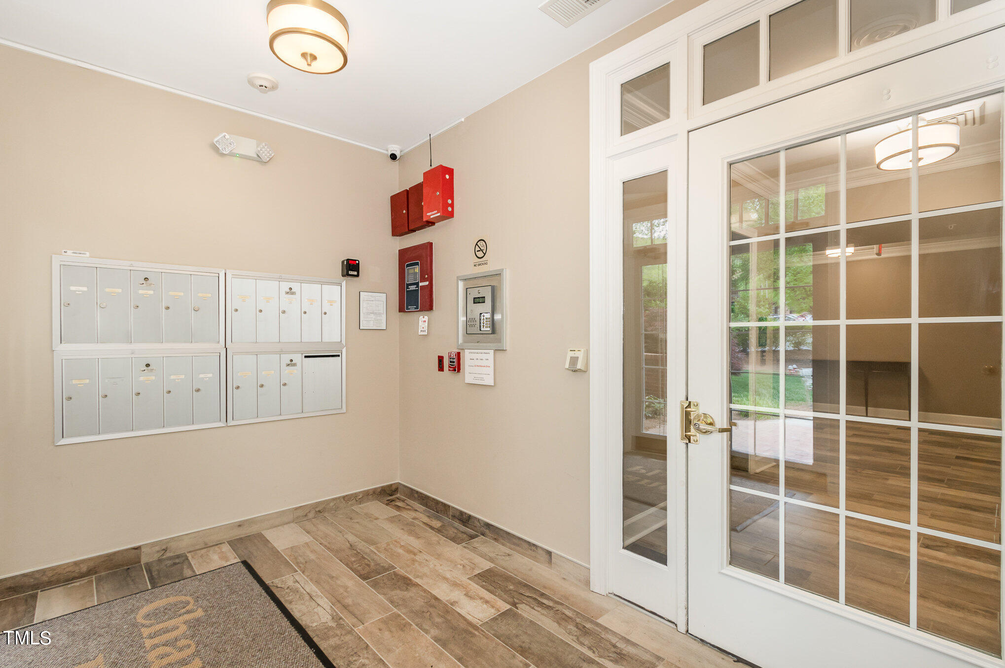 116 Northbrook Drive, Unit 206 Raleigh, NC 27609 - Photo 4 of 27 006_img_9988-edit