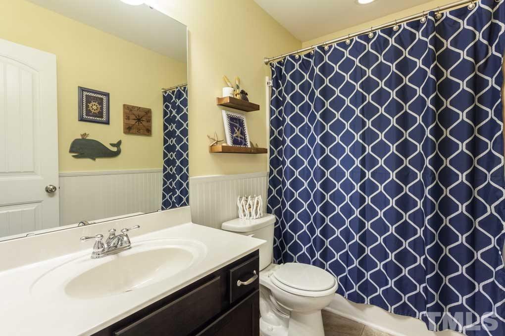 4526 Cardinal Grove Boulevard Raleigh, NC 27616 - Photo 14 of 21