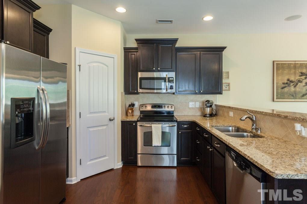 4526 Cardinal Grove Boulevard Raleigh, NC 27616 - Photo 3 of 21