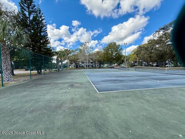 2733 Graduate Court Orlando, FL 32826 - Photo 31 of 35 IMG_7256