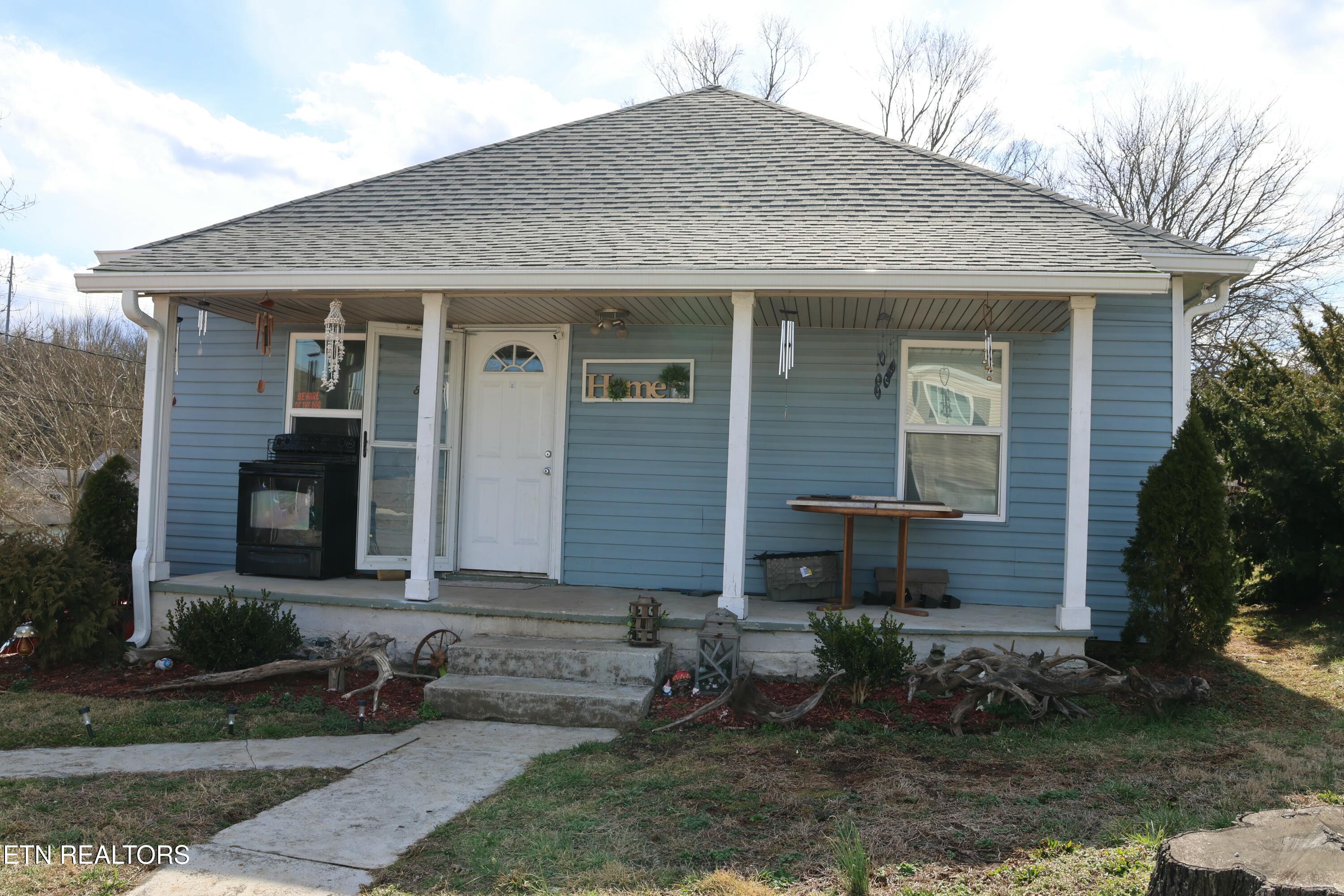 8616 Mascot Road Knoxville, TN 37924 - Photo 2 of 13 tempImageiFZLLQ