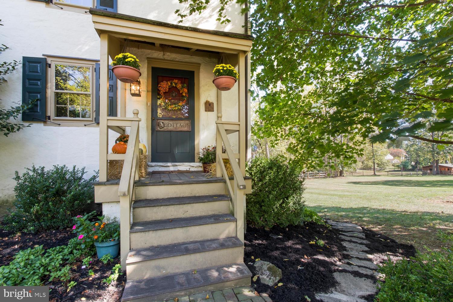 219 Church Road Devon, PA 19333 - Photo 4 of 20 Front door