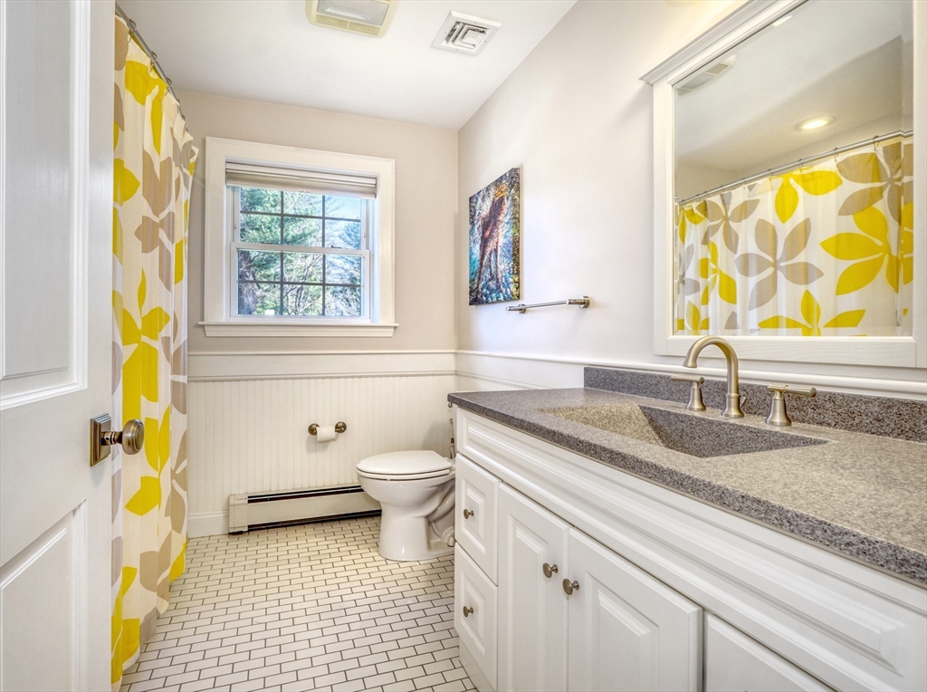 13 Hoover Road Hingham, MA 02043 - Photo 29 of 42 Gallery Image 29