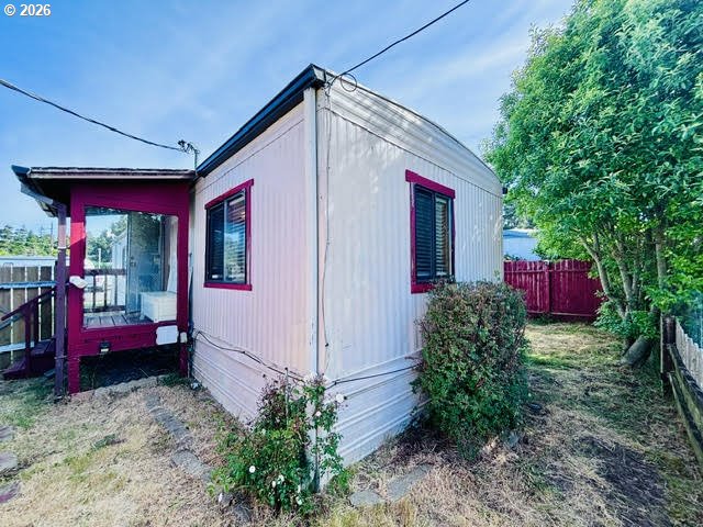 87735 Highway 101, Unit 1 Florence, OR 97439 - Photo 15 of 20