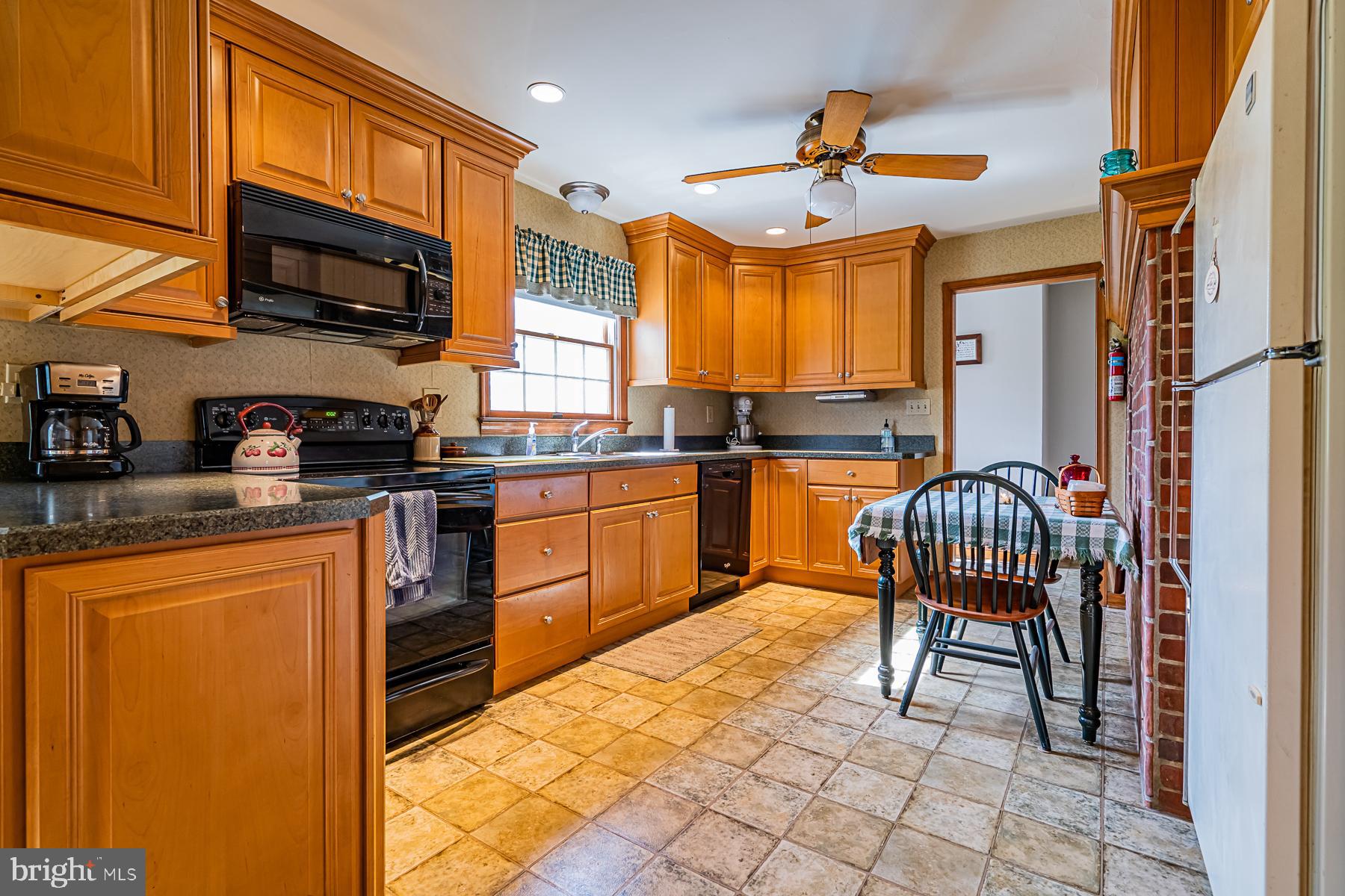 915 Dublin Road Perkasie, PA 18944 - Photo 11 of 33 Gallery Image 11