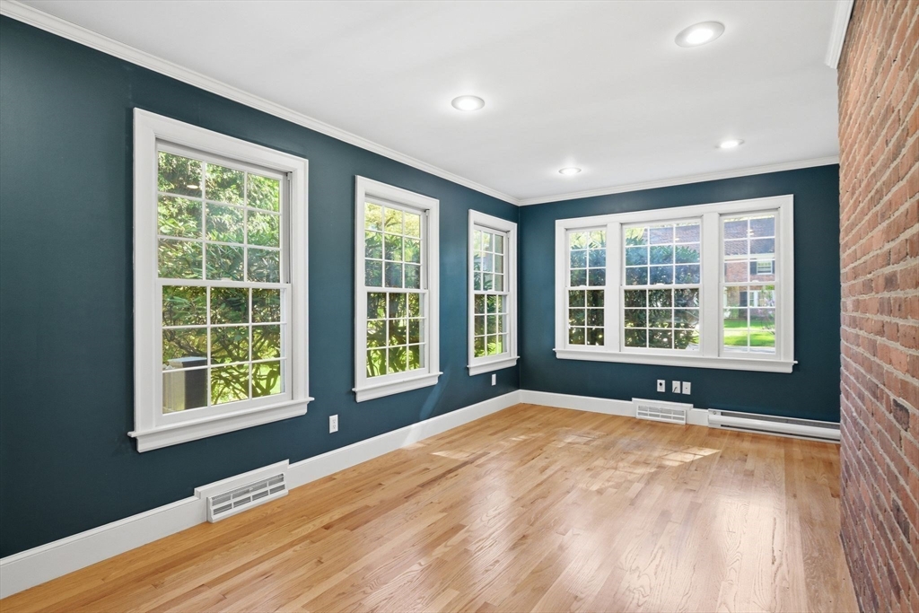 38 Oxford Road Longmeadow, MA 01106 - Photo 6 of 42