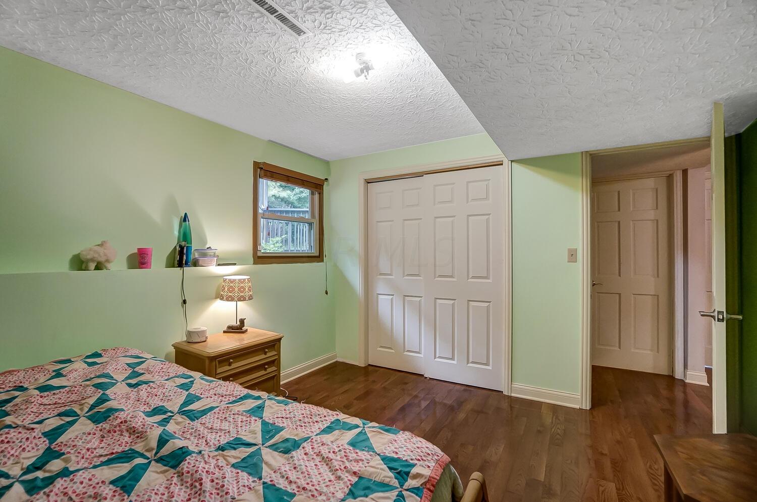 5521 Linworth Road Columbus, OH 43235 - Photo 17 of 29 Gallery Image 17