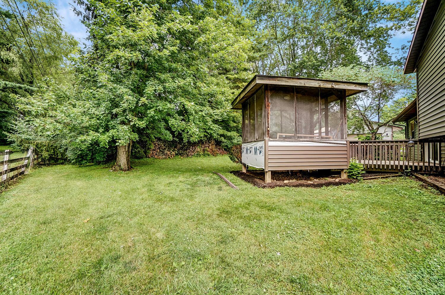5521 Linworth Road Columbus, OH 43235 - Photo 27 of 29 Gallery Image 27