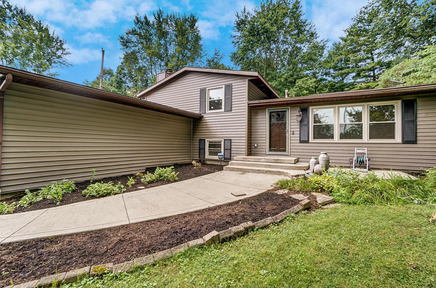 5521 Linworth Road Columbus, OH 43235 - Photo 29 of 29 Gallery Image 29