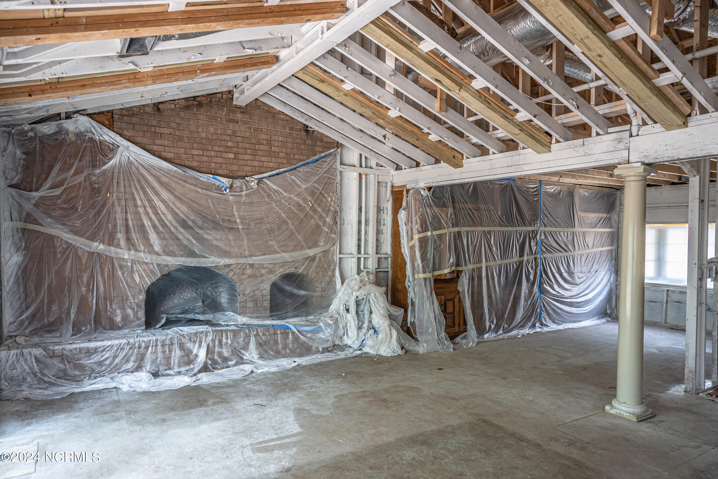 3 Thunderbird Circle Pinehurst, NC 28374 - Photo 17 of 25 Main living area, Electrical up to code throughout home