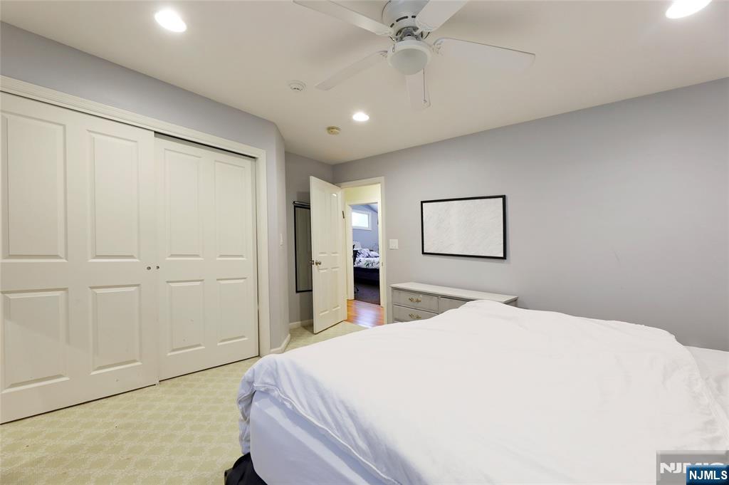 50 Highgate Terrace Bergenfield, NJ 07621 - Photo 29 of 37