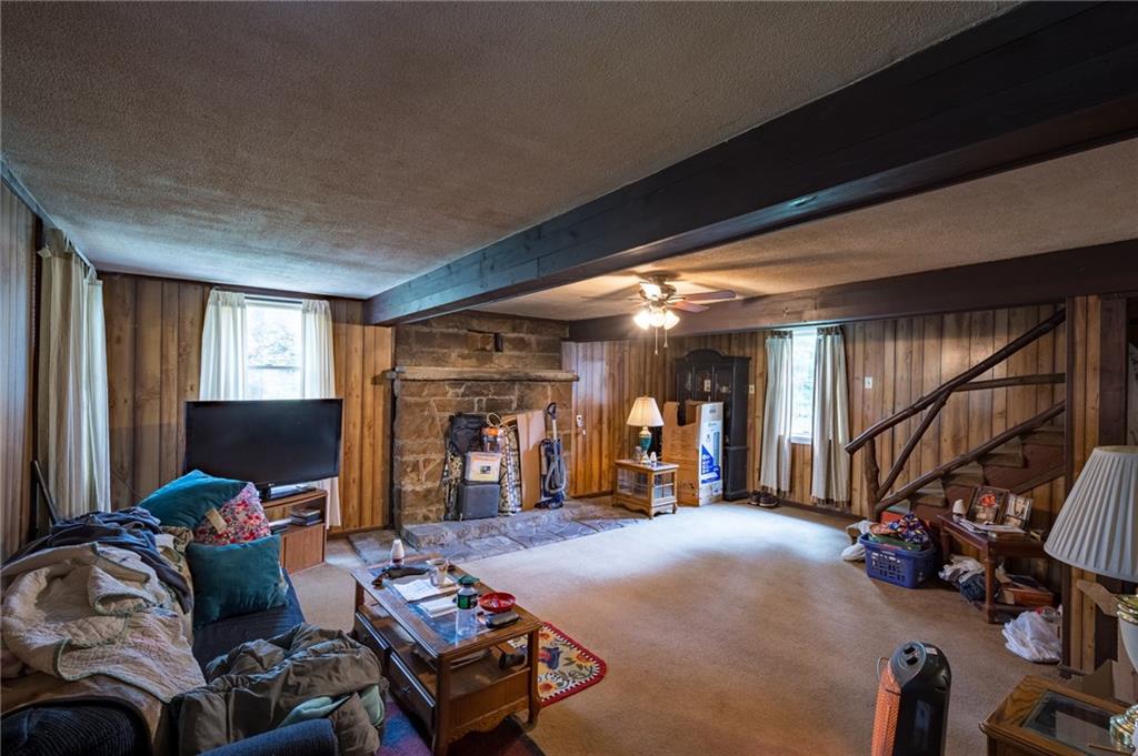 424 Freeman Falls Road Acme, PA 15610 - Photo 8 of 23 Gallery Image 8