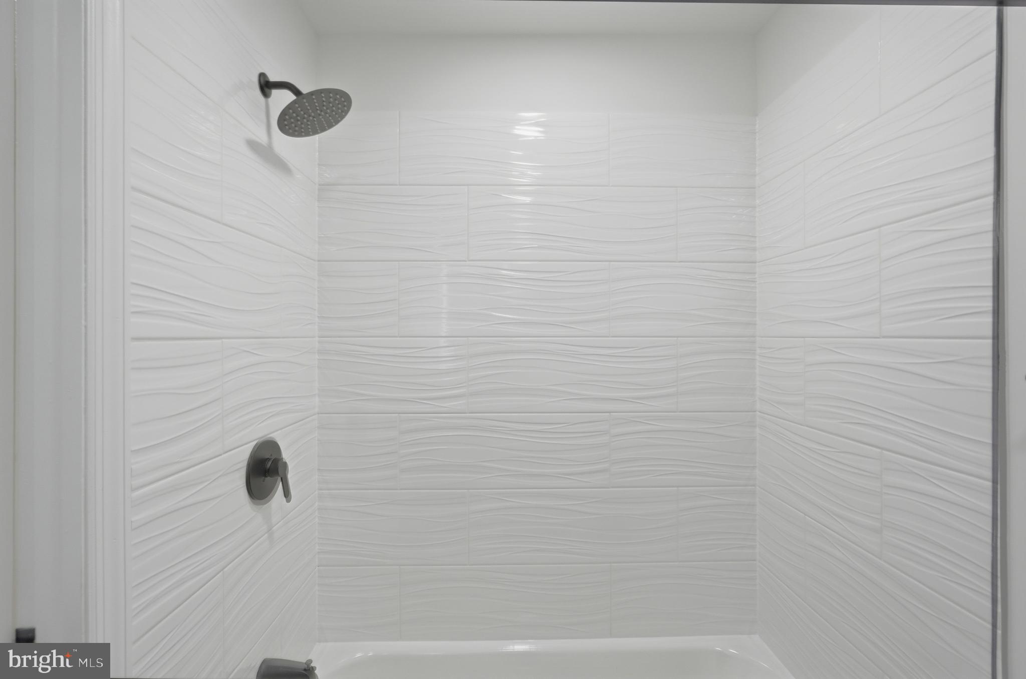 3530 Oakhill Road Philadelphia, PA 19154 - Photo 17 of 59 Bathroom