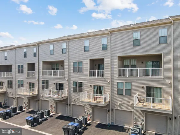 $2,900 | 819 A Ambrose Lane, Manassas, VA 20111