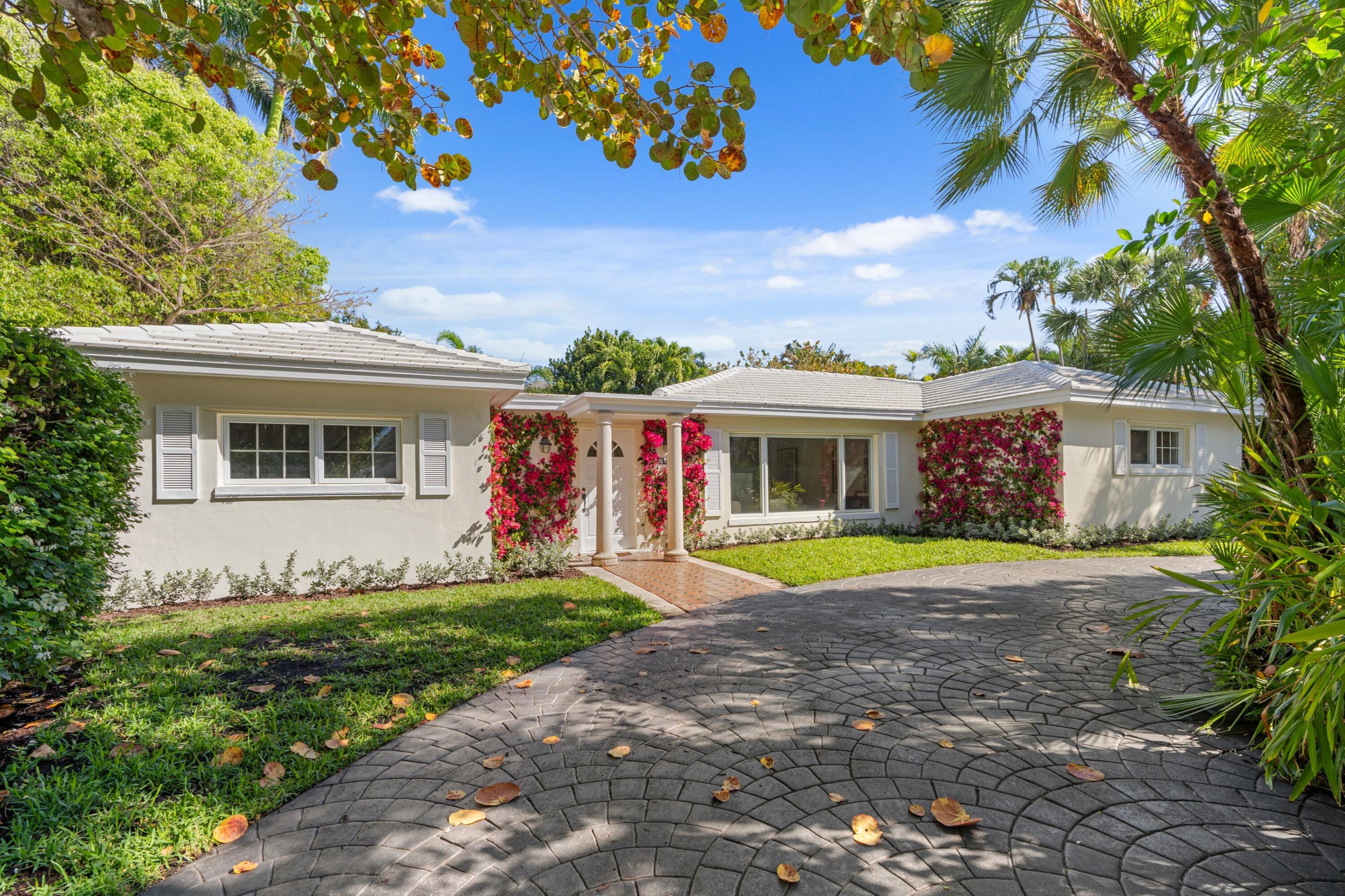 257 Fairview Road Palm Beach, FL 33480 - Photo 3 of 37 2