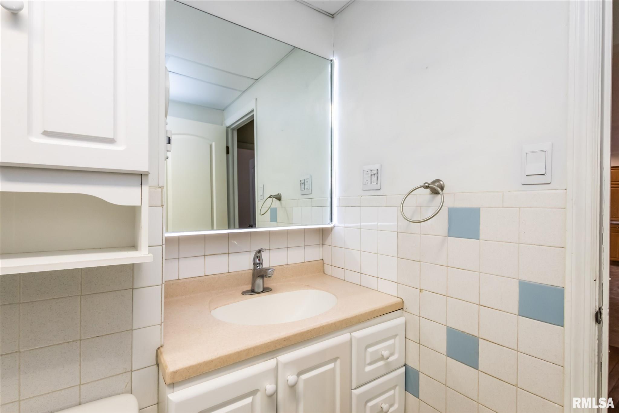 5517 Legion Hall Road Dunlap, IL 61525 - Photo 16 of 36 Gallery Image 16