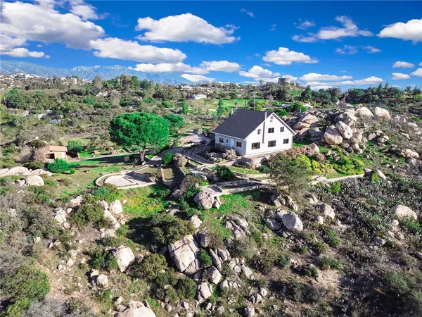 $1,300,000 | 6750 Rainbow Heights Road, Fallbrook, CA 92028