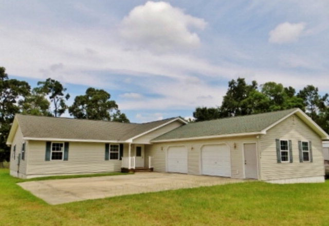 1514 James Loop Road Manning, SC 29102 - Photo 1 of 1 Gallery Image 1