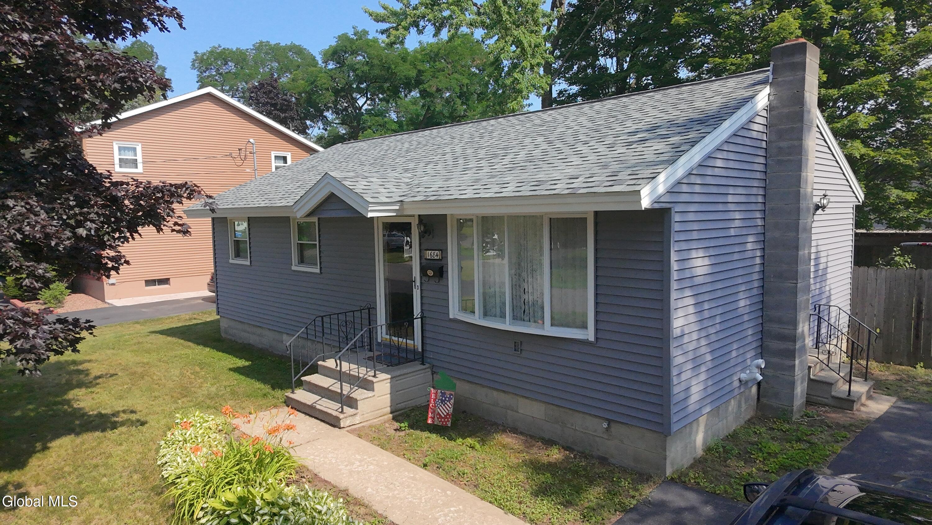 1684 Roma Street Schenectady, NY 12306 - Photo 2 of 24 Front elevation up close