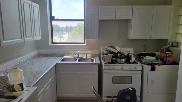 $375,000 | 6942 South Stony Island Avenue, Chicago, IL 60649