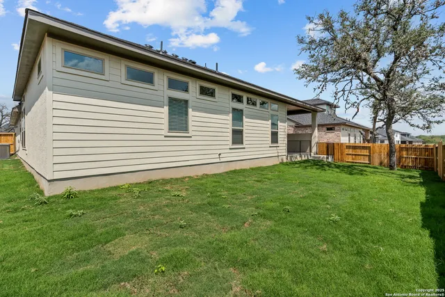 $619,800 | 520 Caliban, Cibolo, TX 78108