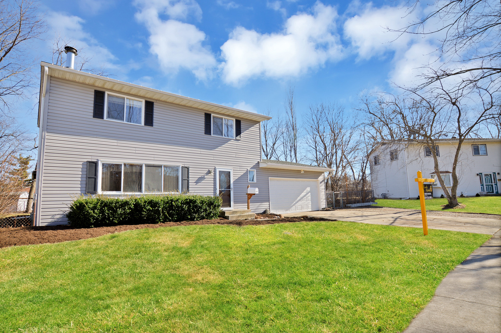 18435 West Geier Road Gurnee, IL 60031 - Photo 1 of 18