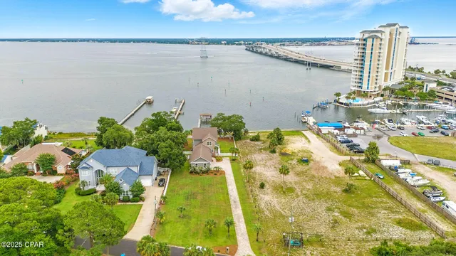 $1,790,000 | 435 Bay Shore Drive, Panama City Beach, FL 32407