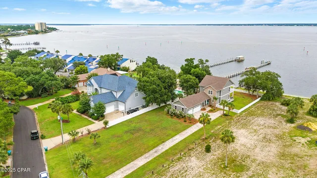 $1,790,000 | 435 Bay Shore Drive, Panama City Beach, FL 32407