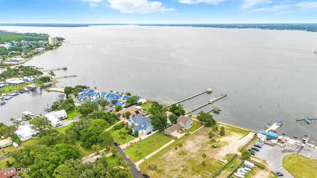 $1,790,000 | 435 Bay Shore Drive, Panama City Beach, FL 32407