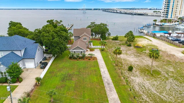 $1,790,000 | 435 Bay Shore Drive, Panama City Beach, FL 32407