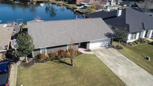 $315,000 | 1717 Illinois Street, Lake Charles, LA 70607