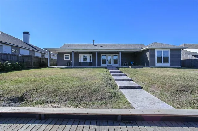 $315,000 | 1717 Illinois Street, Lake Charles, LA 70607