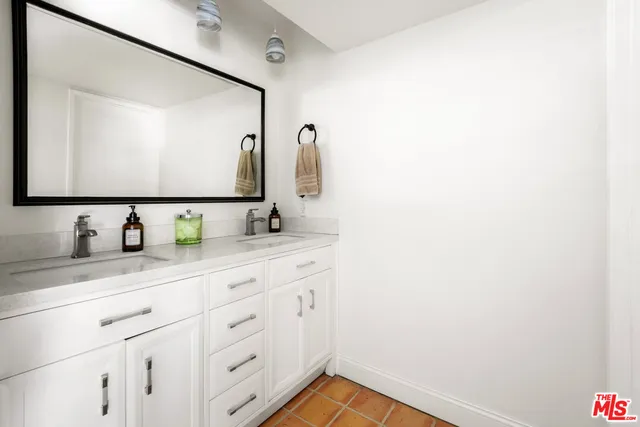 $7,950 | 28667 Acacia Glen Street, Agoura Hills, CA 91301