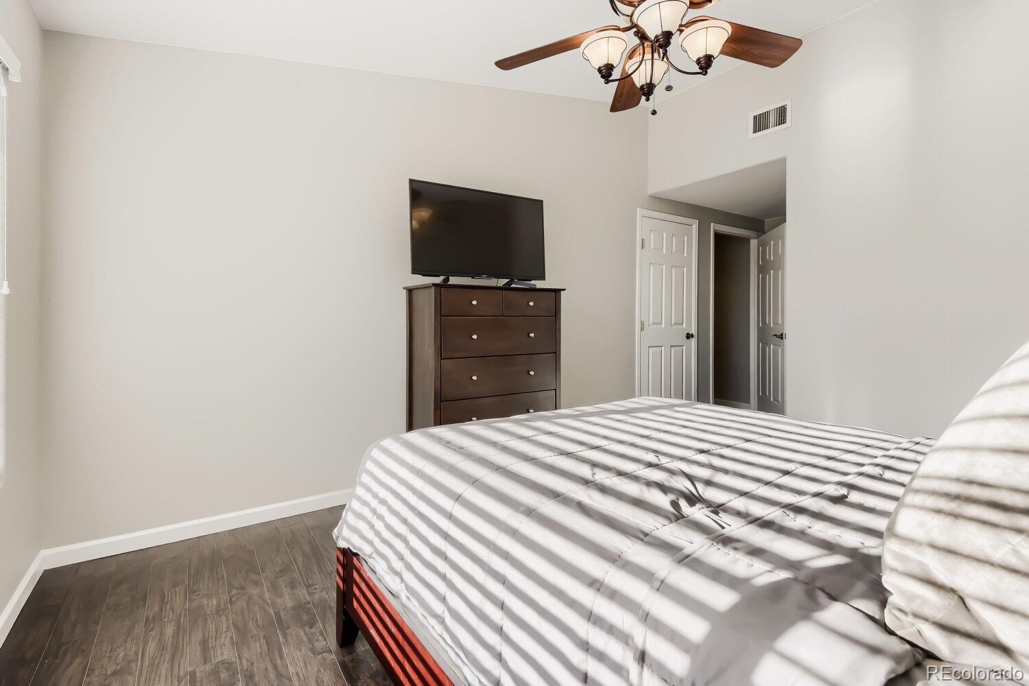 3855 East Canyon Ranch Road, Unit 202 Highlands Ranch, CO 80126 - Photo 9 of 20