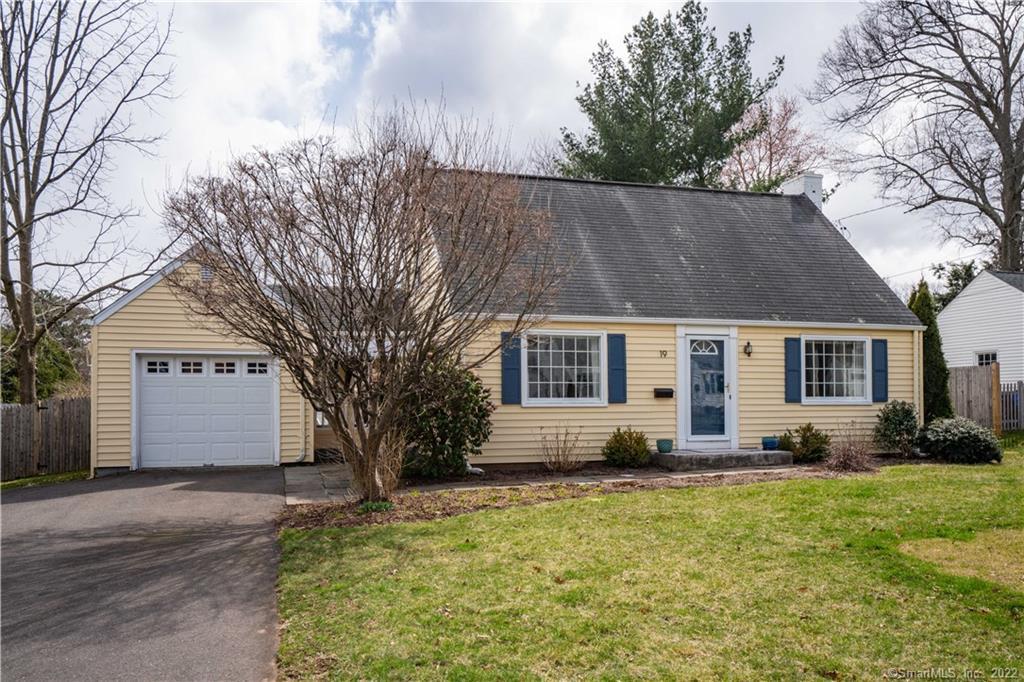 19 Carleton Road West Hartford, CT 06107 - Photo 1 of 1 Front view