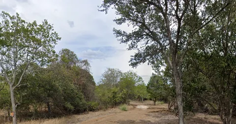 $899,999 | 135 Eastwood Lane, San Marcos, TX 78666