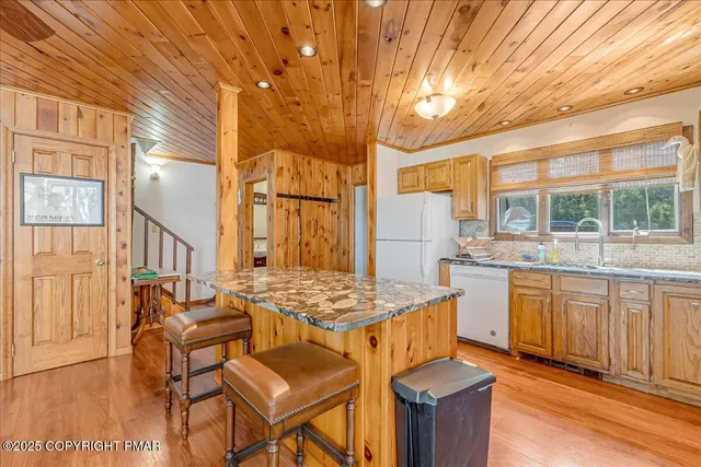 $449,600 | 262 Overlook Way, Tannersville, PA 18372