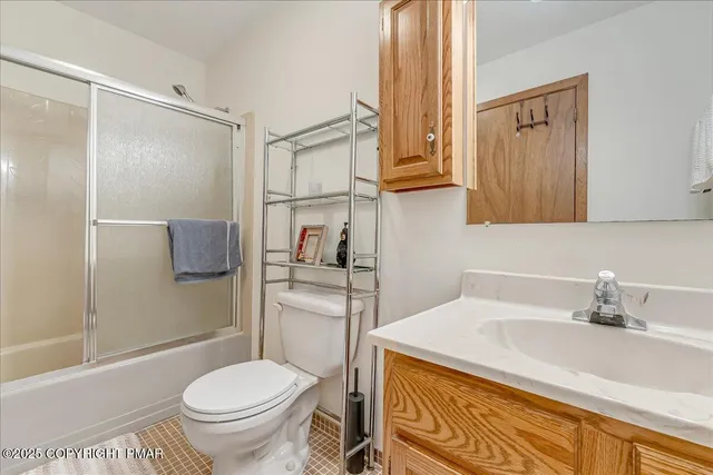 $449,600 | 262 Overlook Way, Tannersville, PA 18372