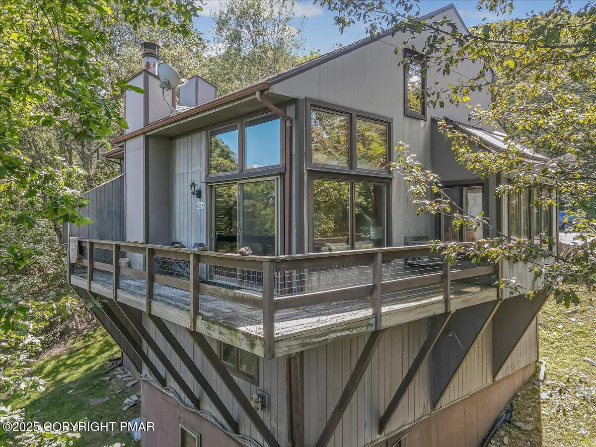 262 Overlook Way Tannersville, PA 18372 - Photo 55 of 82 46-Photo Aug 22 2025, 1 24 59 PM