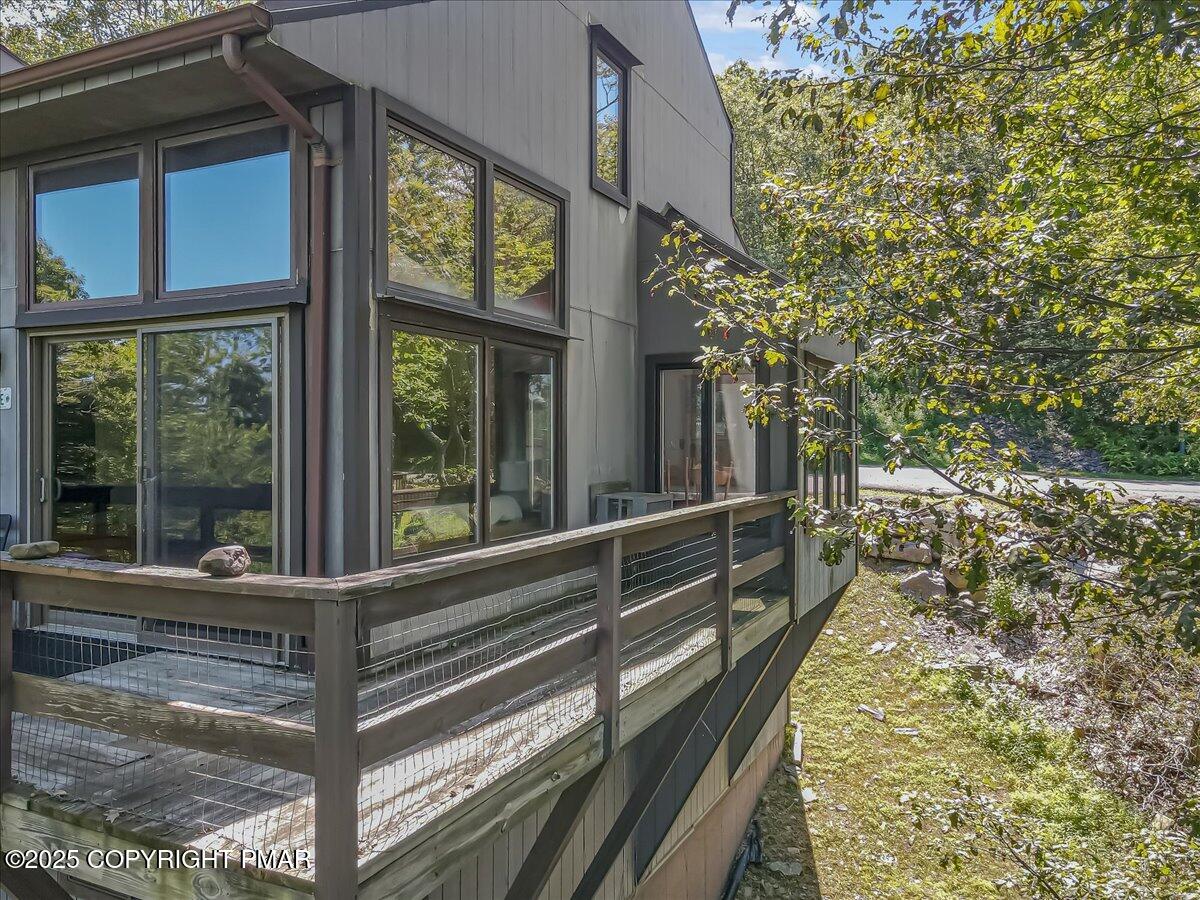 262 Overlook Way Tannersville, PA 18372 - Photo 58 of 82 43-Photo Aug 22 2025, 1 25 21 PM