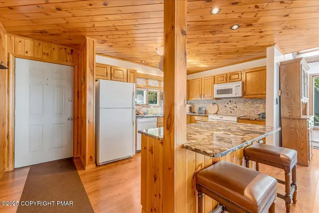 $449,600 | 262 Overlook Way, Tannersville, PA 18372