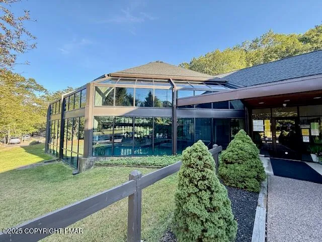 $449,600 | 262 Overlook Way, Tannersville, PA 18372