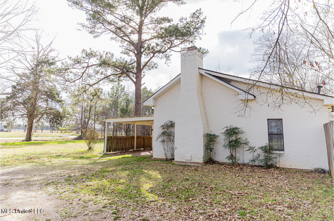 2596 Tank Road Terry, MS 39170 - Photo 5 of 28 IMG_3696