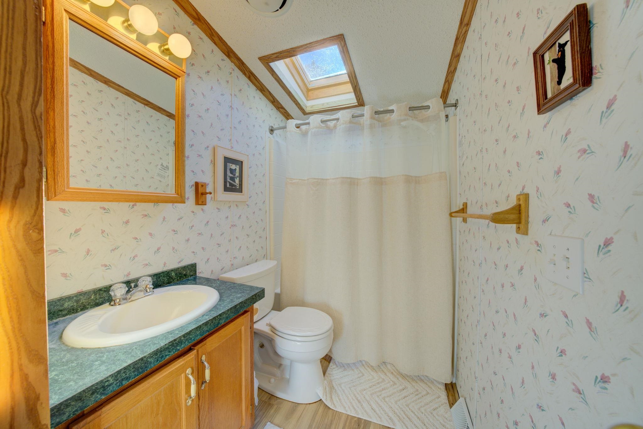 8095 South Rustic Drive Cedar, MI 49621 - Photo 35 of 68 1931501-F4B1B36B-CC79-42BA-920B-799336FEFD62.JPG