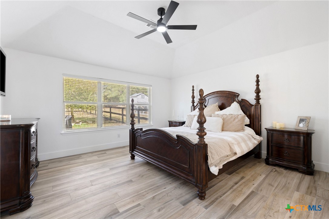 213 Beauchamp Road Dripping Springs, TX 78620 - Photo 16 of 40 Gallery Image 16
