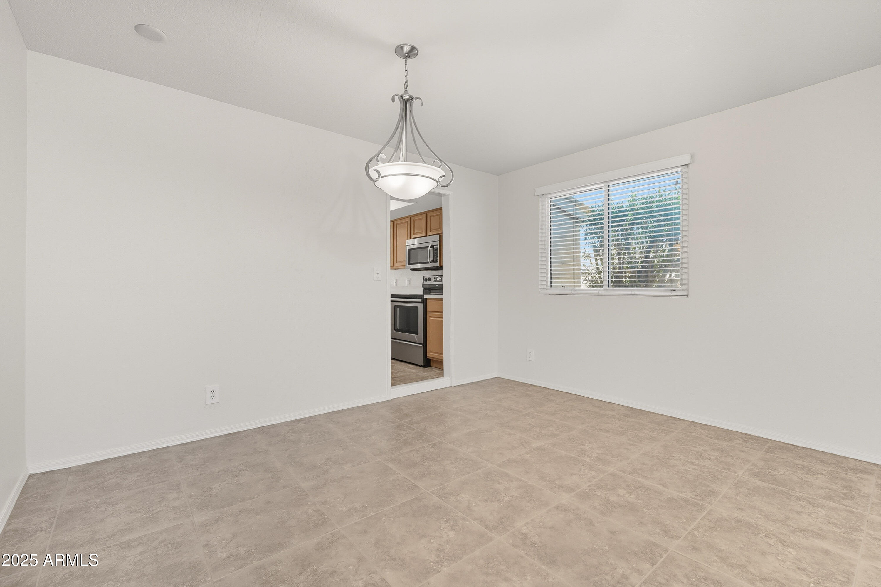 12154 South Ki Road Phoenix, AZ 85044 - Photo 15 of 52 Ki -15