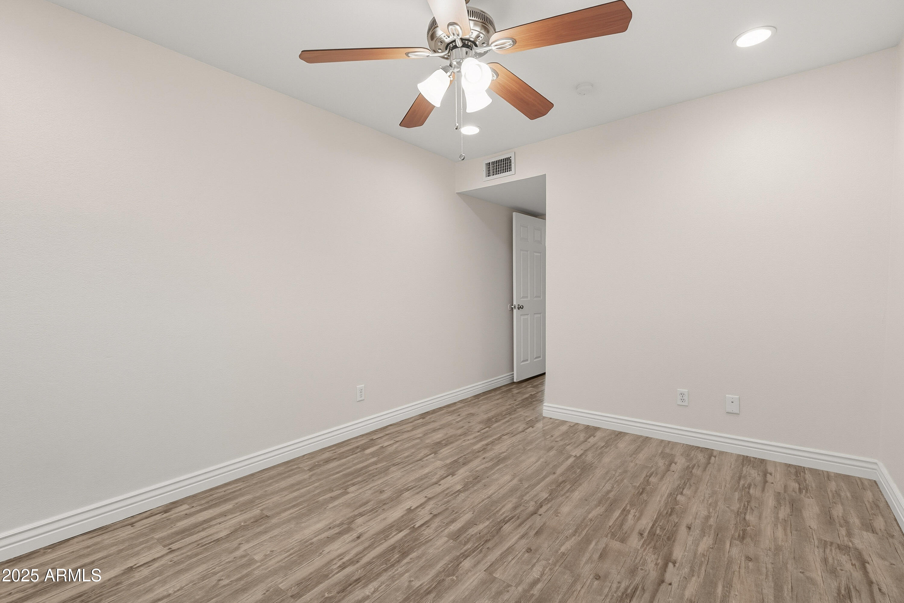 12154 South Ki Road Phoenix, AZ 85044 - Photo 39 of 52 Ki -39