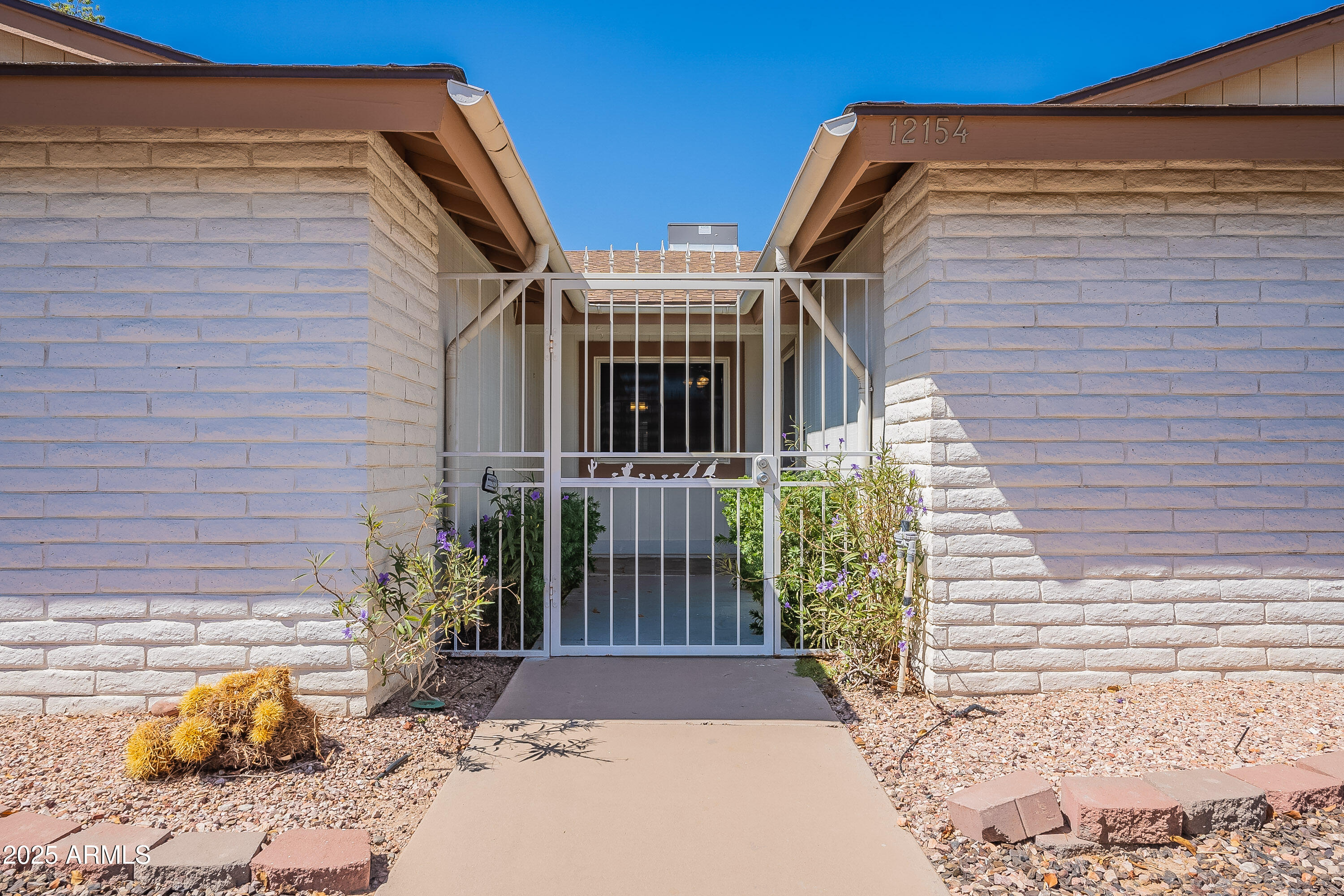 12154 South Ki Road Phoenix, AZ 85044 - Photo 6 of 52 Ki -6