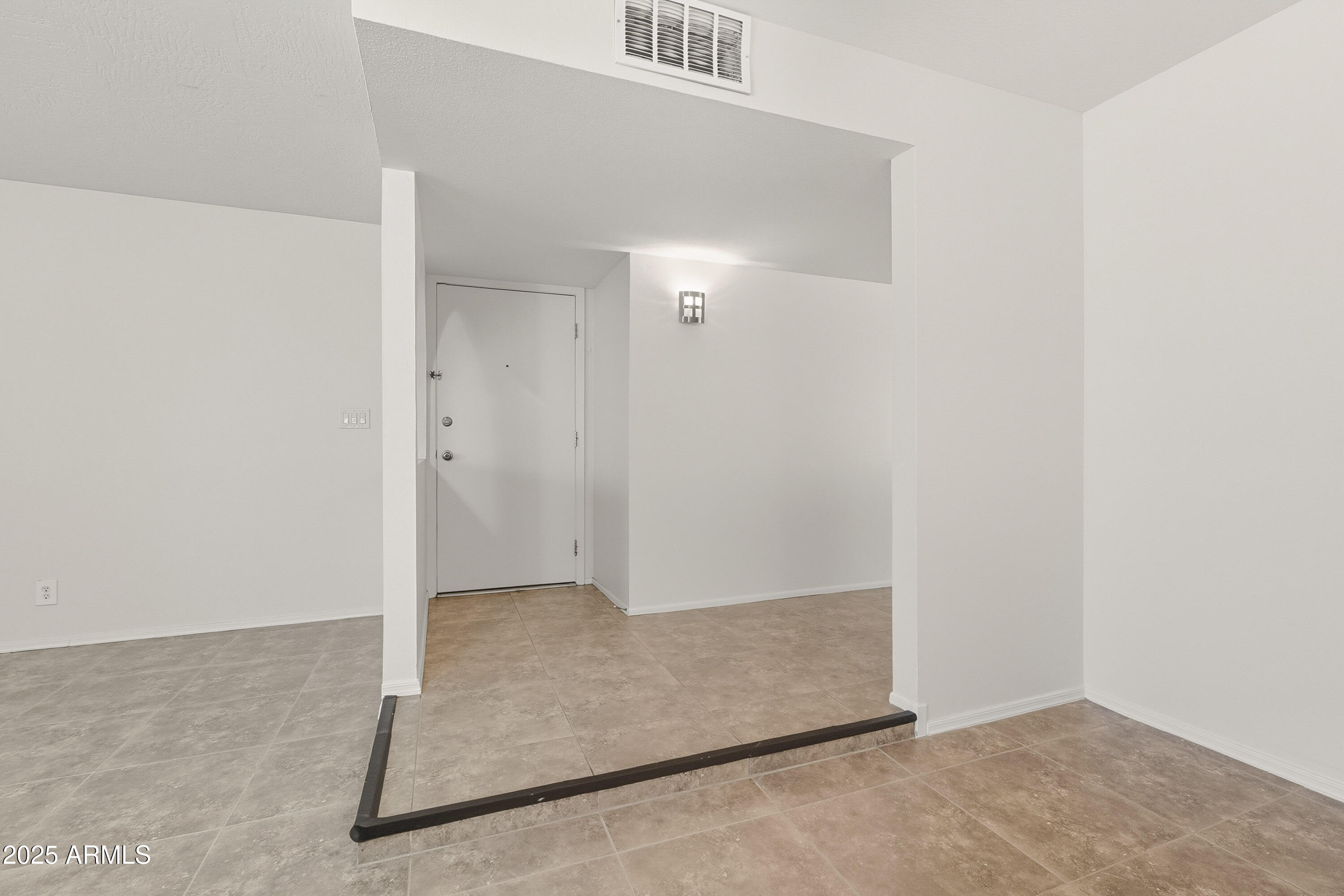 12154 South Ki Road Phoenix, AZ 85044 - Photo 8 of 52 Ki -8